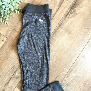Abercrombie kids joggers